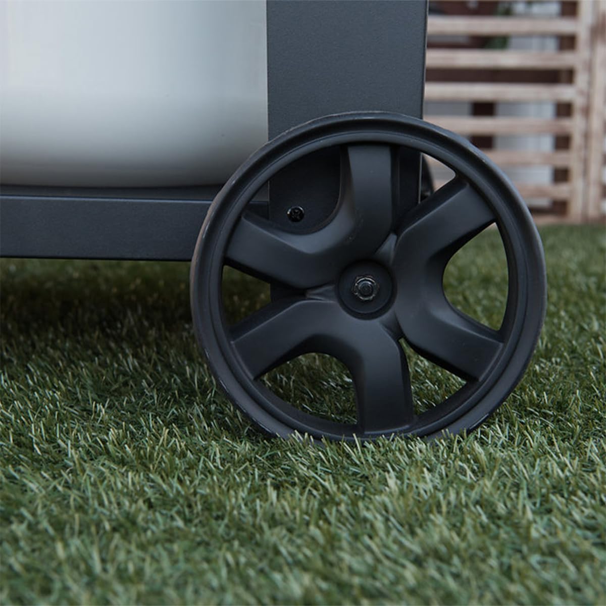 720-0982 5 Burner Propane Barbecue Gas Grill, Side Shelves with Hooks, for Outdoor Cooking, Patio, Garden Barbecue Grill, 50000 BTUs, Open Chart, Black