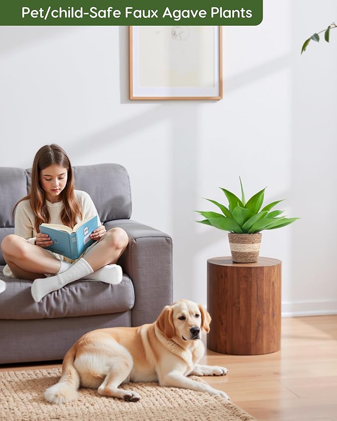 Velener Fake Agave with Rattan Pot, Artificial Plant Outdoor Agave - Fake Sucuulents Plants for Indoor and Outdoor Decor(16 Inch)