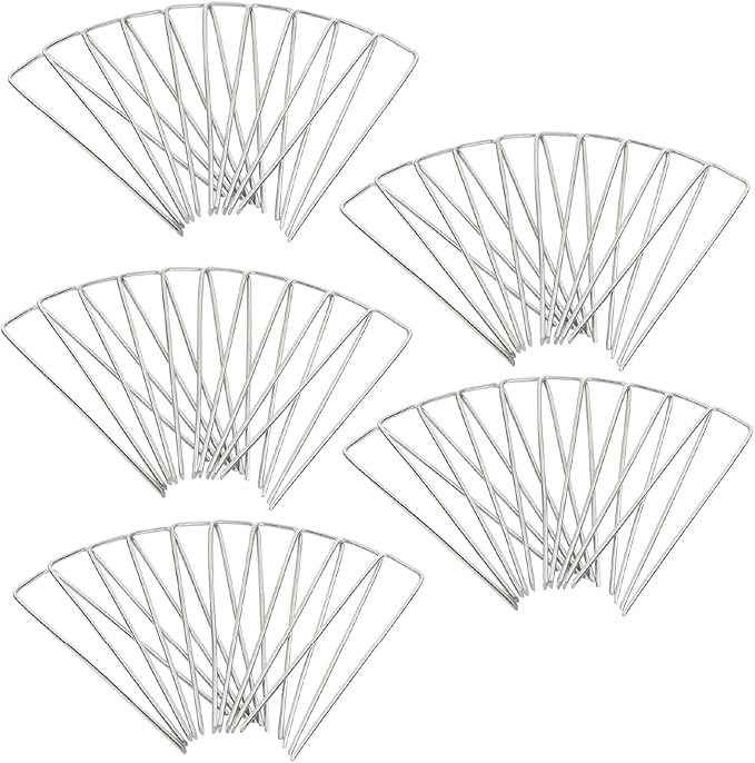 Squirrel Products U Shape Garden Stakes Metal, 6 Inch Landscaping Staples, 11 Gauge Stakes for Landscaping Fabric, 2.9mm 15x2.5x15cm – 50 Pack