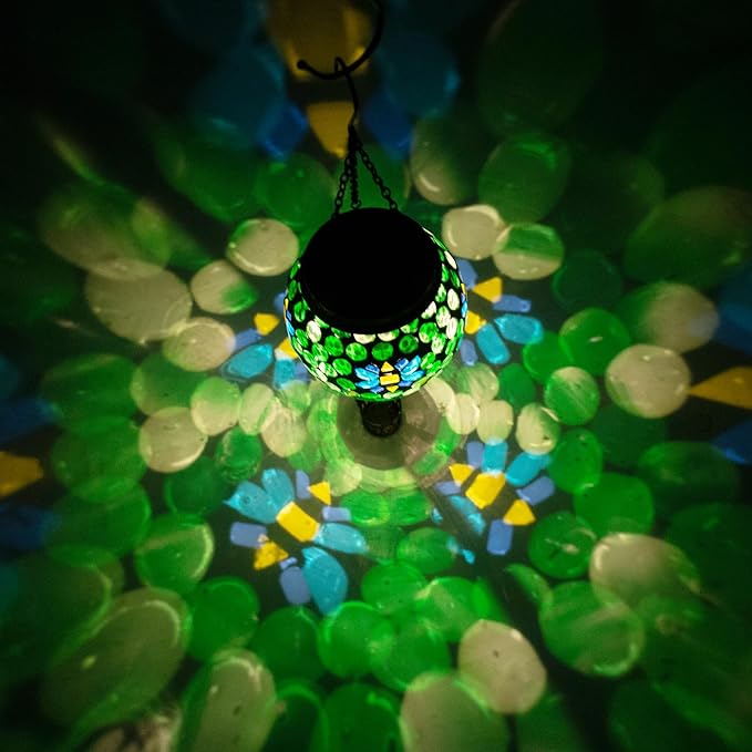 Bee Solar Hot Air Balloon Lantern Outdoor Waterproof, Green Mosaic Glass Hanging Solar Lantern Lights, Outdoor Hanging Lights for Patio Yard Garden Gift for Mom Grandma Women