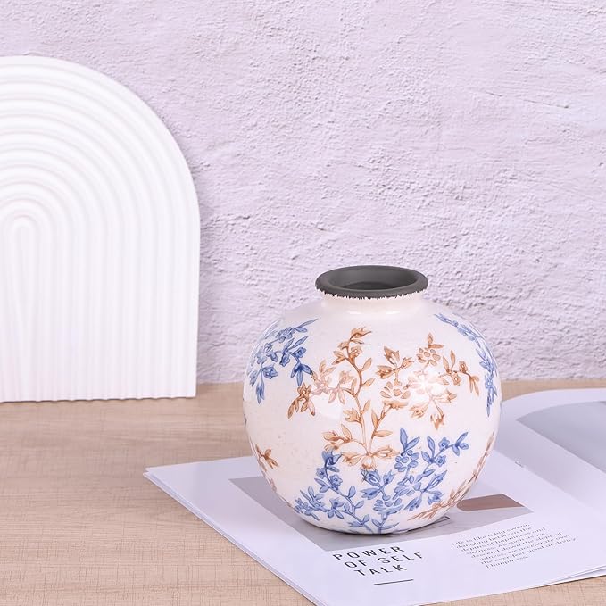 Blue-and-White Vintage Round vase, Chinese-Style Porcelain Blue vase, Suitable for Home Decor, Living Room Coffee Table, Office, Rustic Farmhouse Dining Table Centerpiece, and Tabletop Decoration.