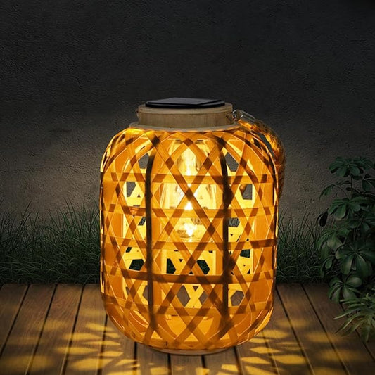 Solar Rattan Lantern Outdoor Hanging Lights with Handle, Waterproof Rattan Solar Lantern, Natural Bamboo LED Decorative Garden Lights for Yard, Patio, Wedding, Home Decoration