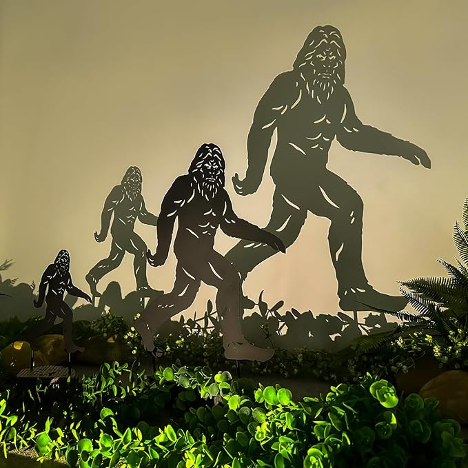 15.8 inch Bigfoot Metal Outdoor Decor Big Foot Sasquatch Gifts for Men/Women Bigfoot Silhouette Statues for Yard Art, Patio, Lawn, Forests, Garden Decor, Yard Display, Garden Decorations