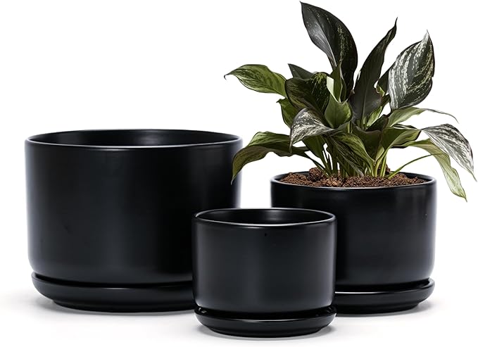 Ton Sin Plant Pots, 4.1+5.1+6.5 inch, Set of 3, Ceramic Planters with Drainage Hole and Saucer, Indoor Flower Pot with Hole Mesh Pad, Gifts for Mom（Matte Black）
