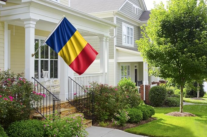 Double Sided Romania Flag 3x5FT Romanian National Polyester Banner With 2 Grommets Fade Resistant Vivid Color For Patriotic Festival Events Party Decoration (Romania, 3x5FT-3ply)