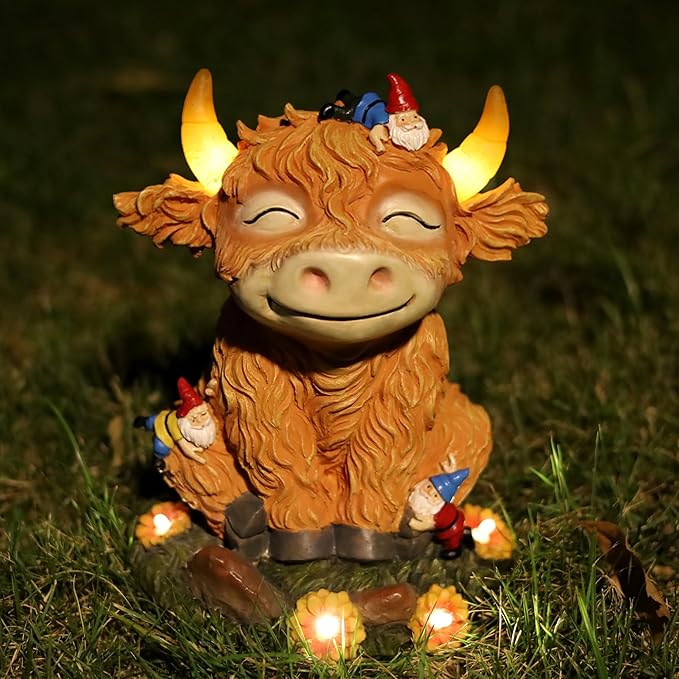 Solar Garden Statue Highland Cow Figurine with Funny Gnomes Garden Outdoor Decor for Yard Patio Lawn Christmas Housewarming Gifts for Women,Mom,Grandma