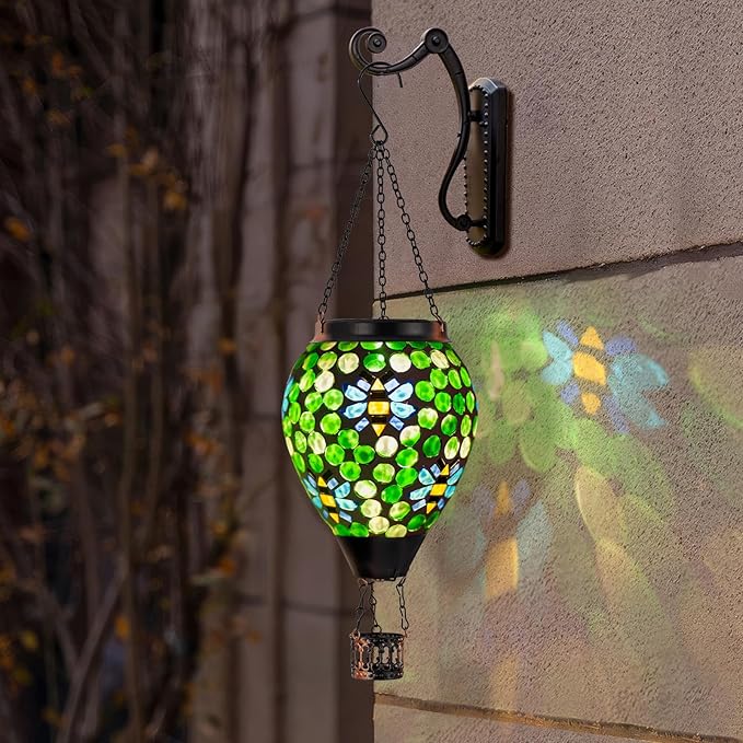 Bee Solar Hot Air Balloon Lantern Outdoor Waterproof, Green Mosaic Glass Hanging Solar Lantern Lights, Outdoor Hanging Lights for Patio Yard Garden Gift for Mom Grandma Women