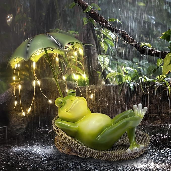 Frogs Garden Outdoor Decor Statue - Solar Frog Umbrella Pond Statues LED Waterproof, Resin Cute Animal Sculpture Lights, Ideal Ornament for Yard Lawn Patio, Women/Gardening Decoration Gifts