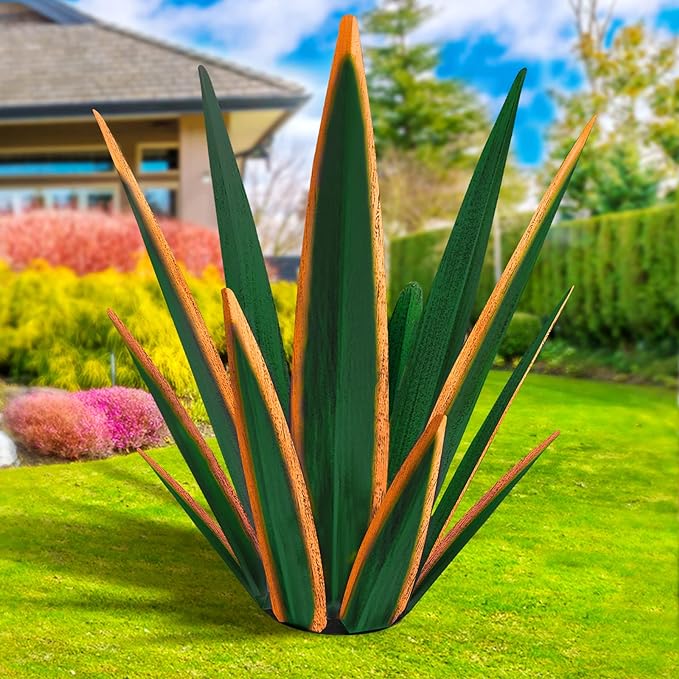 Large Tequila Rustic Sculpture, Rustic Metal Plants for Outdoor Patio Yard, Home Decor Hand Painted Agave Garden Statue, Outdoor Lawn Ornaments Yard Stakes (Dark Green - L)