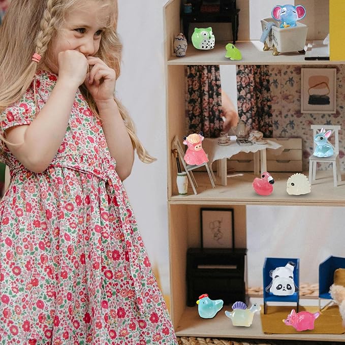 Luminous Tiny Resin Animals 300 Pcs Mini Animals Bulk Mini Resin Ducks Owls Tiny Frogs Pandas Small Rabbits Glow in The Dark for Miniature Garden Accessories Micro Landscape Aquarium Potted Decoration