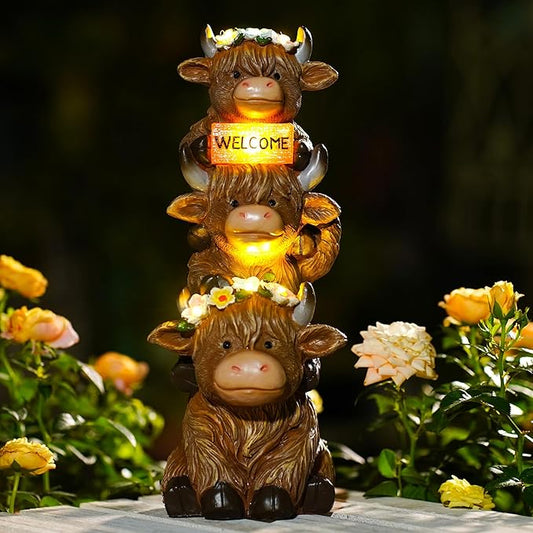Solar Garden Statues Highland Cow Decoration,Highland Cow Figurine Outdoor Garden Decor Unique Gifts for Women, Mom, Grandma