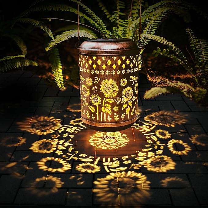 Solar Outdoor Lanterns, Sunflower Garden Decor LED Light Hanging Waterproof Solar Metal Lantern Gifts for Women Mom Grandma Outdoor Decoration for Patio Pathway Yard