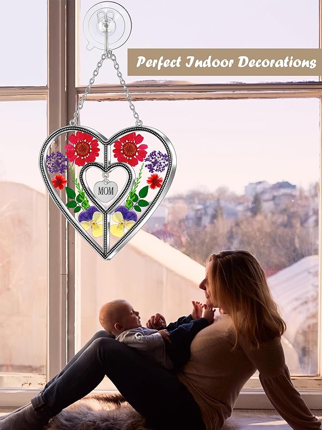 KY&BOSAM Heart Suncatcher Mom Gift Ornament Stained Glass Panles Hangings for Windows Sun Catcher with Pressed Flower Heart in Glass Birthday Gifts for Women Mother`s Day Christmas Home Garden Decor
