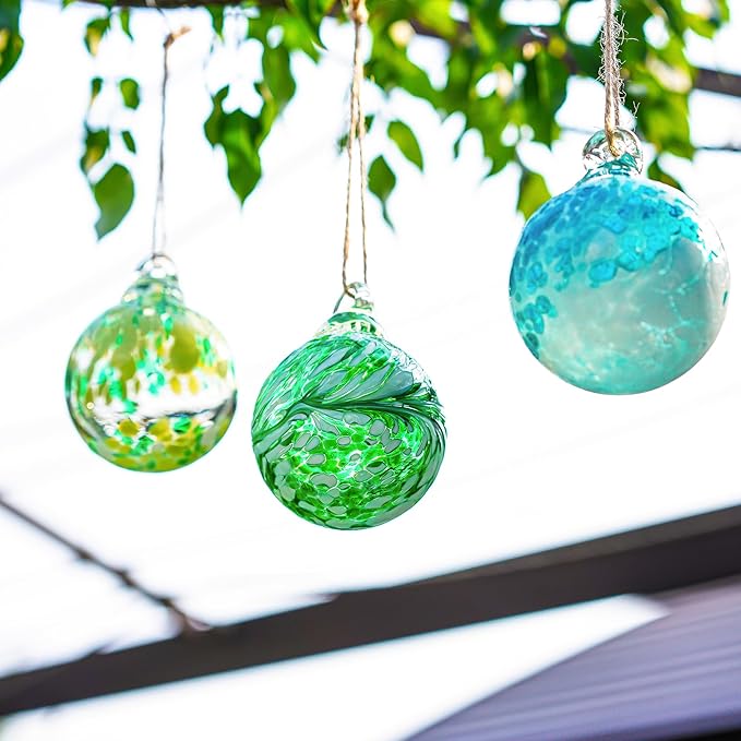 3pcs Hand Blown Glass Gazing Balls Blown Glass Christmas Ornament Balls Hanging Friendship Balls for Home Window Outdoor Garden Patio Decor