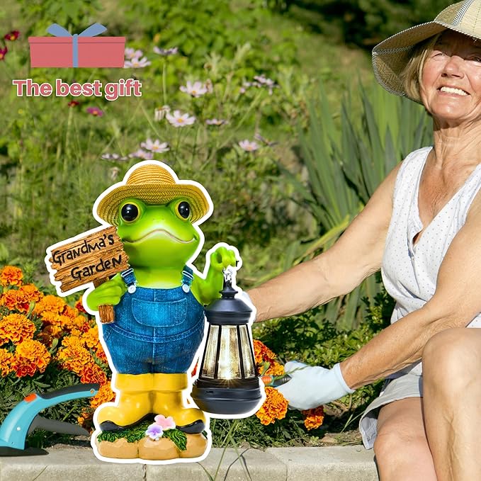 Frog Garden Statue with Solar Light, Gardener Frog Decoration with Solar Lantern Light for Home, Outdoor, Garden, Patio and Yard Decor, Best Gifts for Mom/Grandma, Grandma's Garden