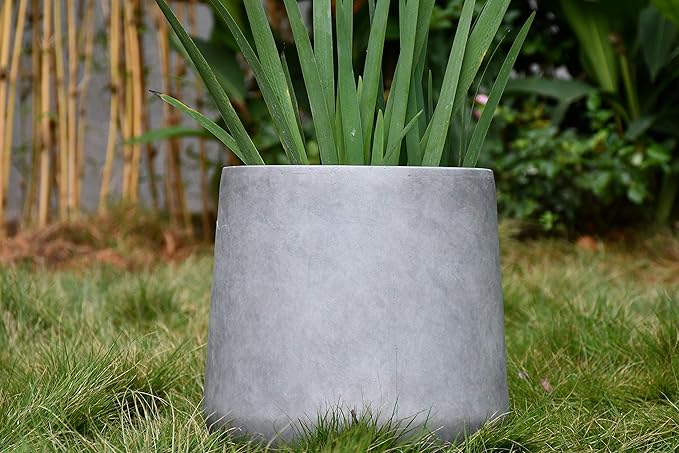 Kante 15.3" Dia Round Concrete Planter, Outdoor Indoor Large Plant Pots Containers with Drainage Hole and Rubber Plug for Home Garden Patio, Natural Concrete