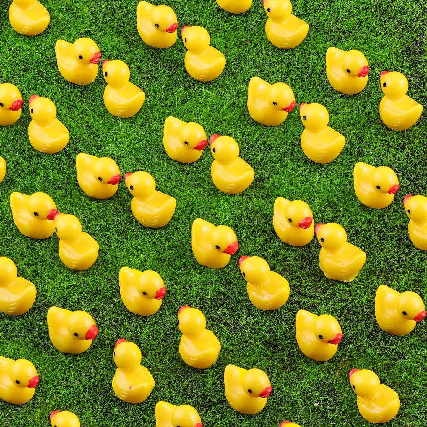 200PCS Mini Resin Animals Cute Yellow Tiny Ducks,Miniature Duck Figures to Hide,Little Animal Toys Small Figurines Bulk for Topper Desk Garden Dollhouse Landscape Aquarium Ornaments DIY Crafts & Decor