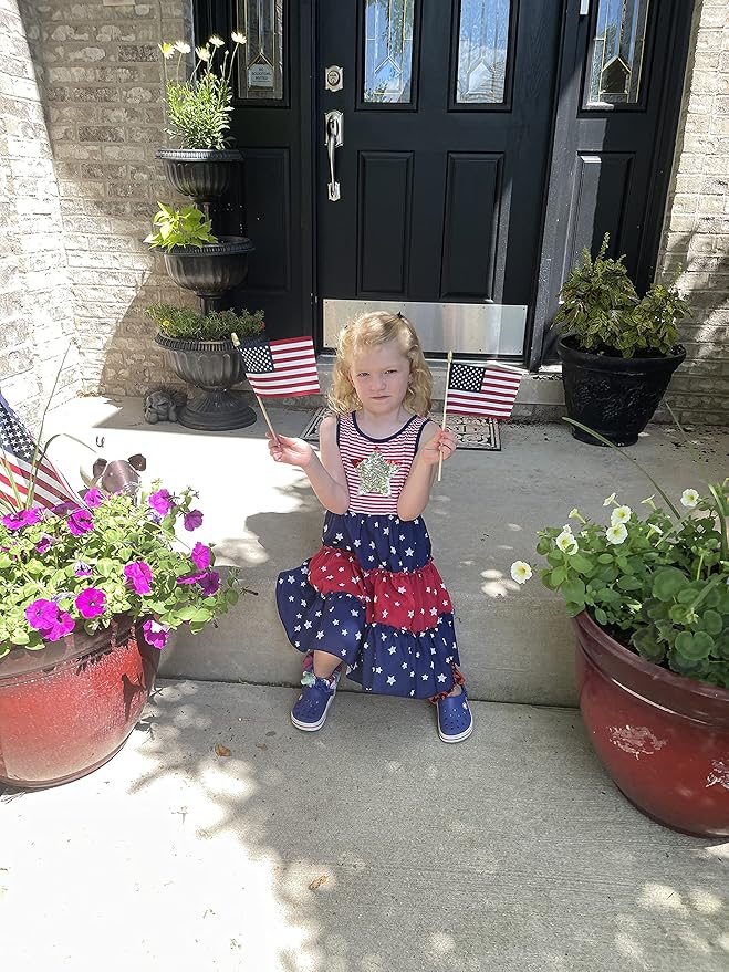 American Flags on Stick - Handheld Spearhead US Flag for 4th of July, Memorial Day Event Decorations - Patriotic Decor for Indoors & Yard - Wooden Stick, Cotton Fabric - (4"X6" - 144 Pack)