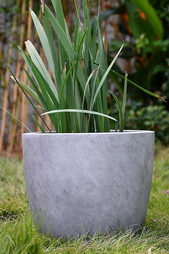 Kante 14 Inch Dia Round Concrete Planter, Indoor Outdoor Large Plant Pot with Drainage Hole and Rubber Plug for Home Patio Garden, Natural Concrete