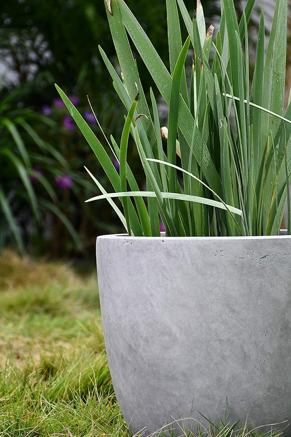 Kante 18 Inch Dia Round Concrete Planter, Indoor Outdoor Large Plant Pot with Drainage Hole and Rubber Plug for Home Patio Garden, Natural Concrete